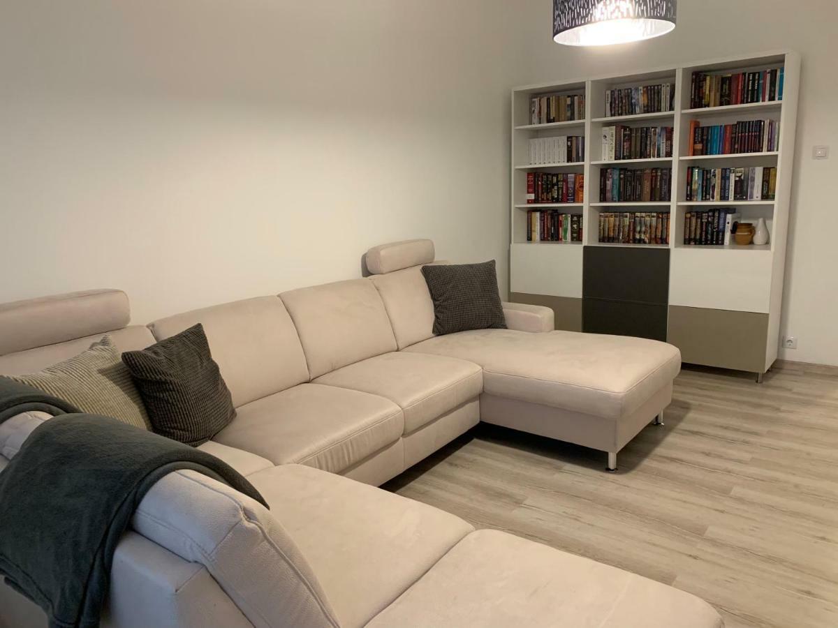 Origo Apartment Gyor Luaran gambar